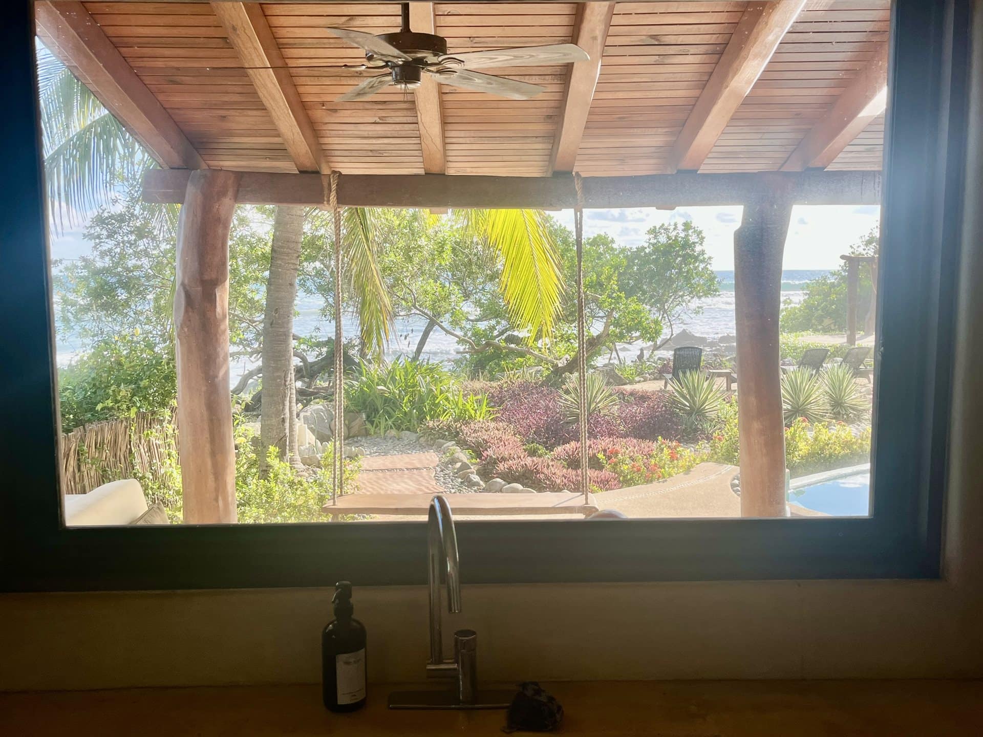 The Beach House - Image 9