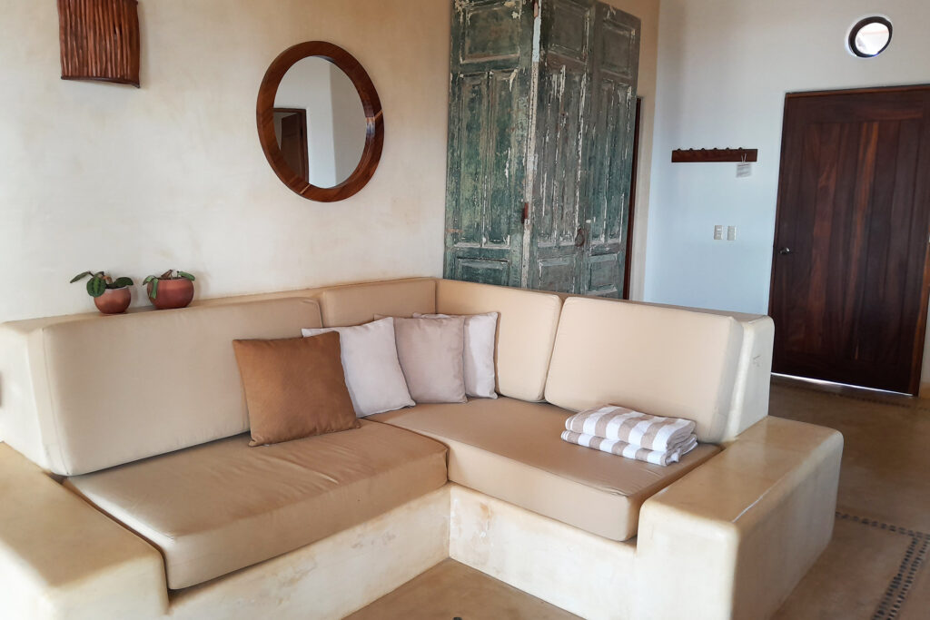 The Beach House - Image 3